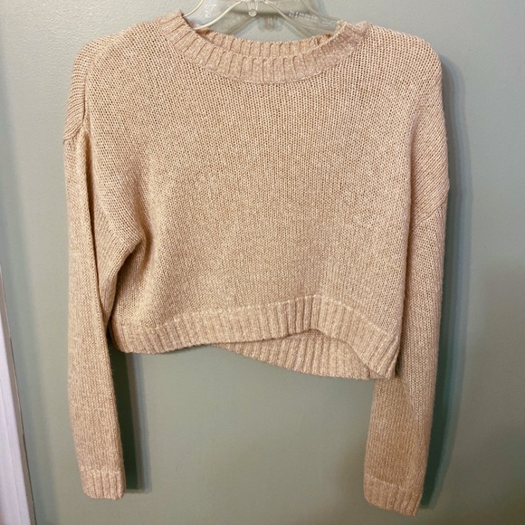 Crop Top Sweater - Picture 1 of 1